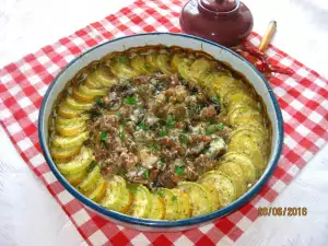 Pork Bits with Mushroom Sauce, Zucchini and Potatoes