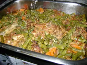 Ragu de porc cu fasole verde la cuptor