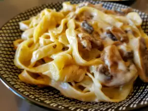 Tagliatelle con ricotta, nata y prosecco