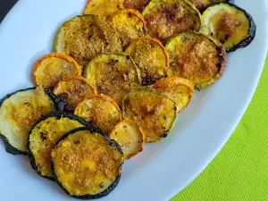 Gebackene Zucchini mit Parmesan im Ofen