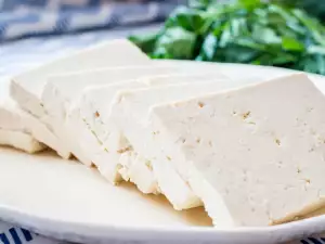 Moduri delicioase de a pregăti tofu la cuptor