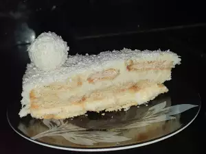 Delicious Raffaello Biscuit Cake