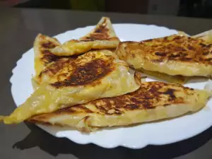 Triangular Phyllo Pastries in a Pan