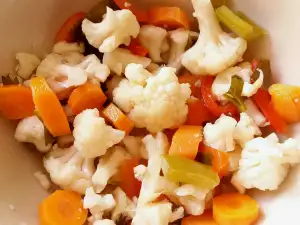 The Easiest Pickled Vegetables without Aspirin