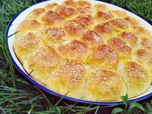 Turkish Bread Rolls with Sesame Seeds