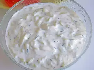 Salată grecească Tzatziki