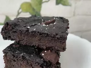 Vegan zoete aardappel brownie