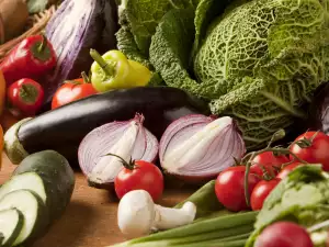 cleaning vegetables