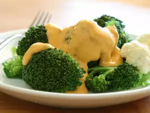 Steamed Broccoli with Feta Cheese