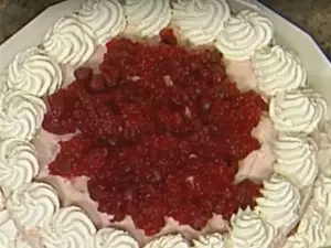 Torta sa višnjama i napolitankama