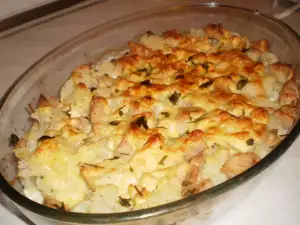 Chicken Casserole with Cauliflower and Sauce