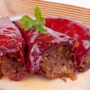 Stuffed dried Peppers