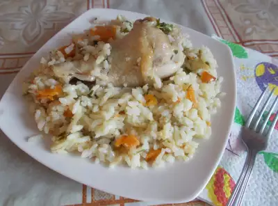 Куриные ножки с рисом и овощами