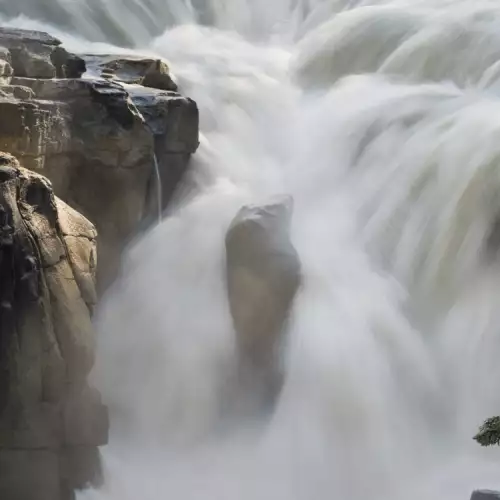 Sunwapta Falls