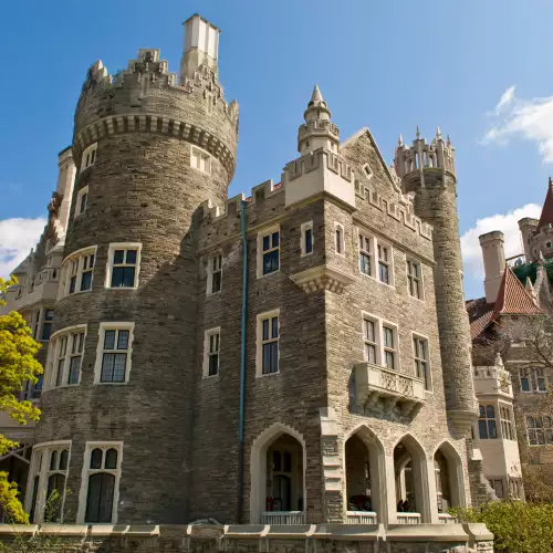 Casa Loma