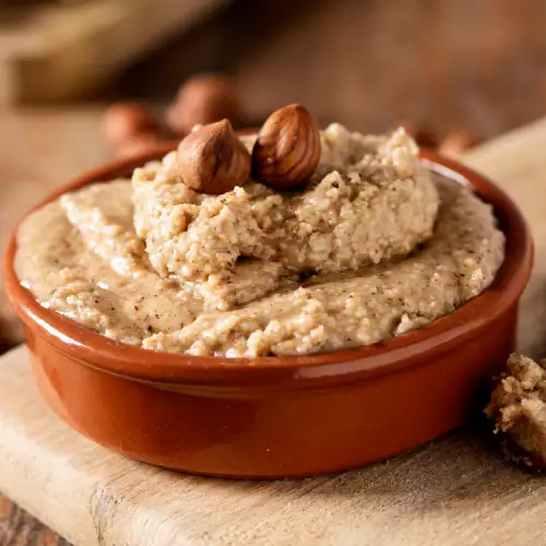 Haselnuss Tahini - Vorteile und Verwendung