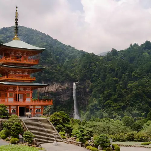 Nachi Waterfall