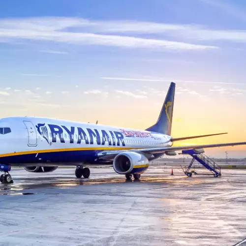 Ryanair открива 21 дестинации от София на цени от 9.99 евро