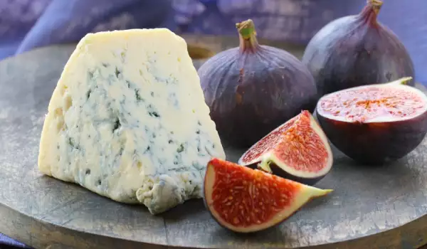 Blauschimmelkäse mit Feigen