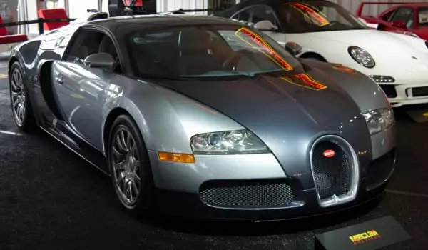 Bugatti Veyron 16.4 Grand Sport