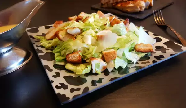 Caesar Salat