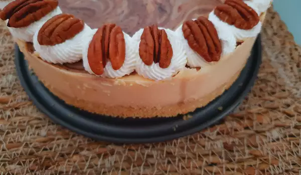 Pecan Cheesecake