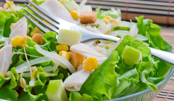 Salata verde preparată