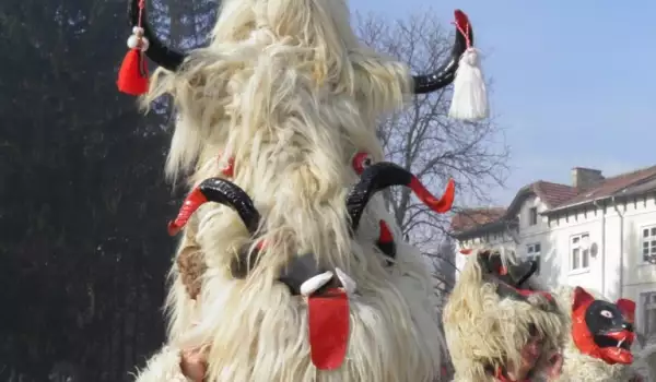 Kukeri