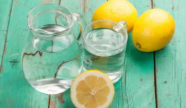 Lemon water instead of coffee in the morning