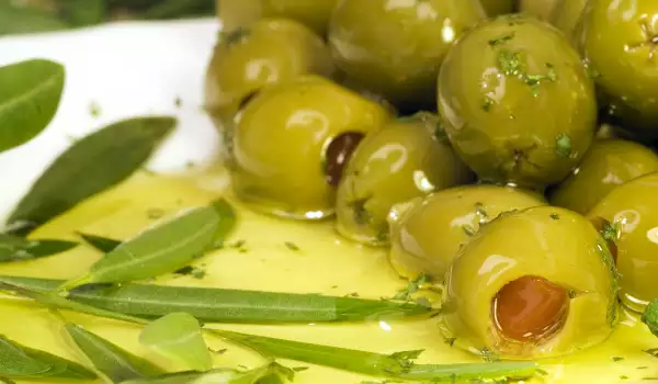 olives and Olive oil