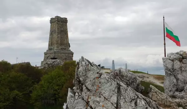 Български светини:връх Шипка