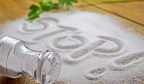 Cutting out salt to lower blood pressure