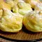 Elegantes pequeños profiteroles