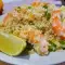 Ensalada de quinoa con gambas cocidas y lima