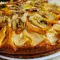 Aromatischer Obstkuchen mit Zuckerguss