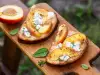 Bruschettas with Gorgonzola and Nectarines