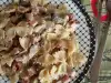 Farfalle mit Speck und Pilzen