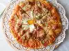 Pizza italiana con carne picada