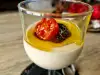 Mousse van parmezaanse kaas met cherrytomaten en olijvenpasta