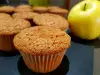 Muffins esponjosos de manzana y chocolate