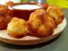 Breaded Cauliflower with Breadcrumbs and Yogurt Sauce