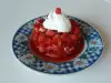 Tartar de fresas con salsa de caramelo balsámico