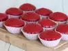 ¿Cómo hacer colorante alimentario rojo para pasteles?