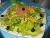 Green Salad with Tuna and Olives